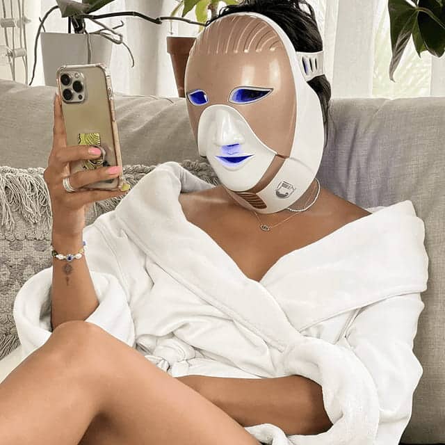 Cleopatra Led Light Face Mask