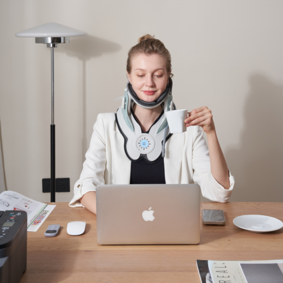 CerviCalm AirFlow Neck Traction Device